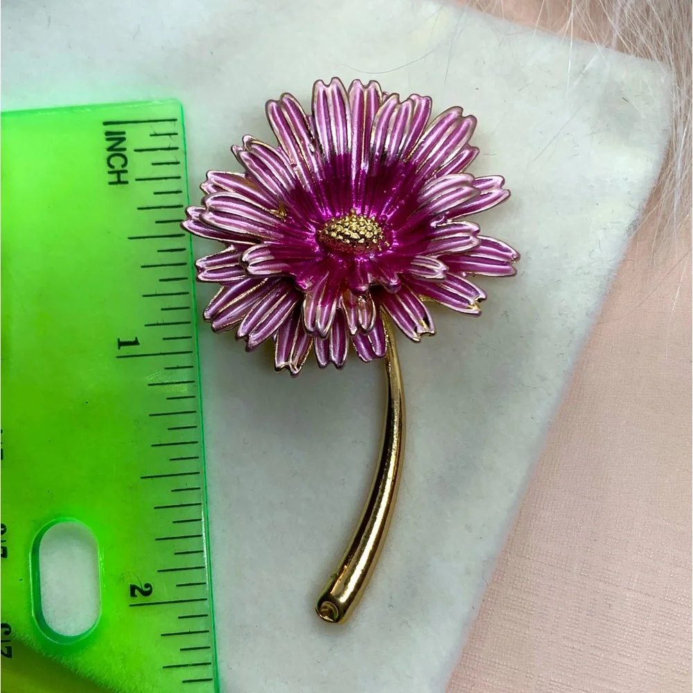 Cute Enamel Pink Brooch
